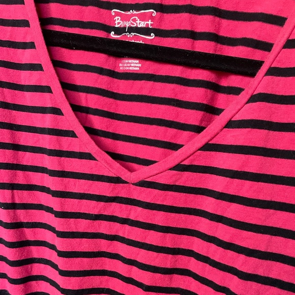 Motherhood maternity tshirt striped top medium - Picture 4 of 4